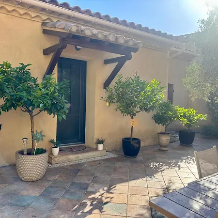 Feriehus Le Patio Provencal-maison Avec Cour Privee *