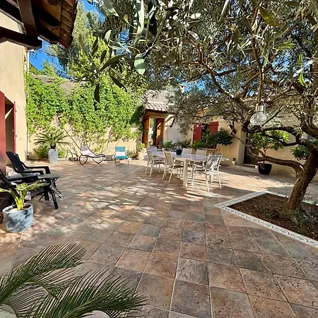 Feriehus Le Patio Provencal-maison Avec Cour Privee *